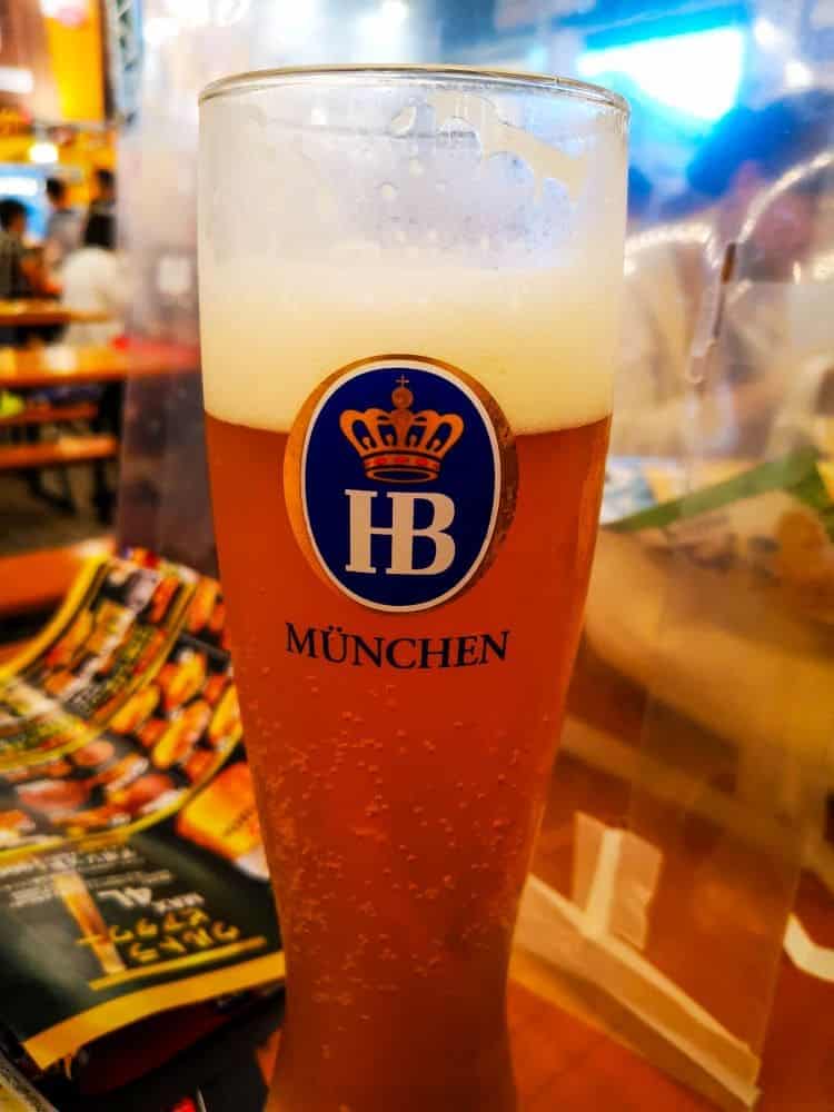 Das Bier auf dem Yokohama Oktoberfest 