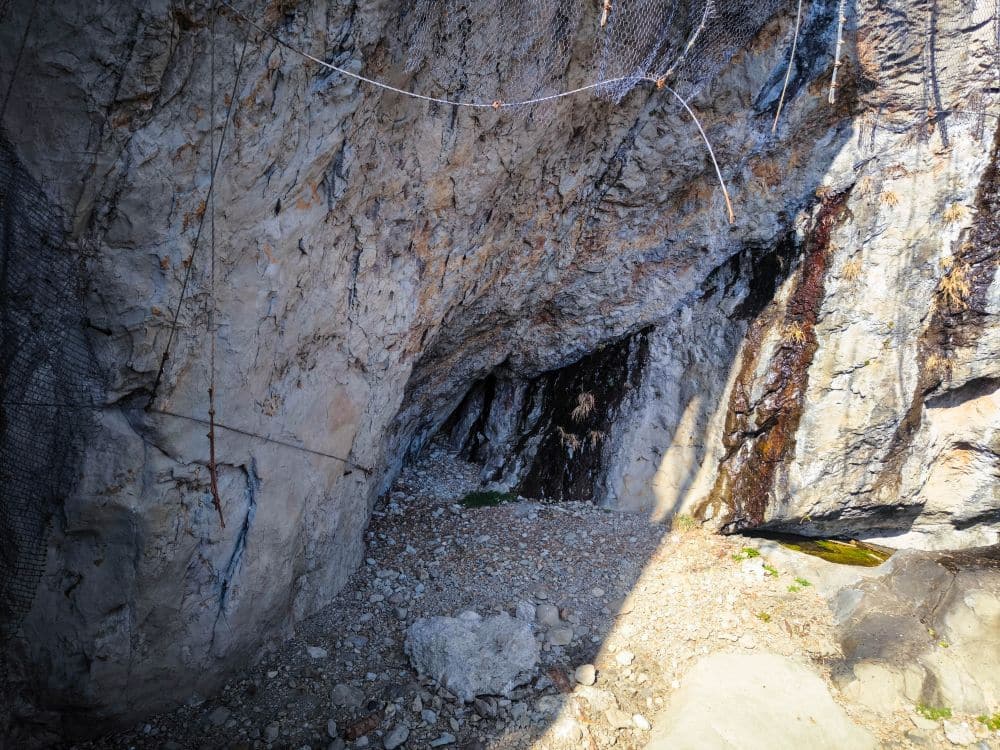 Die zweite Hoehle der Enoshima Iwaya Caves 1
